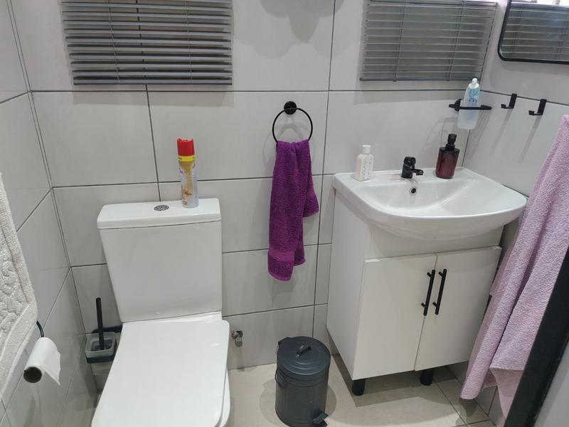 5 Bedroom Property for Sale in Sasolburg Ext 4 Free State